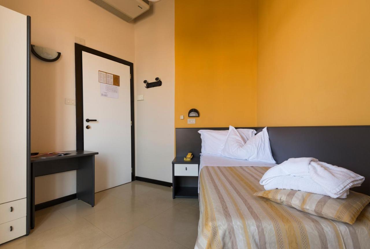 Hotel Airone Rimini Dış mekan fotoğraf