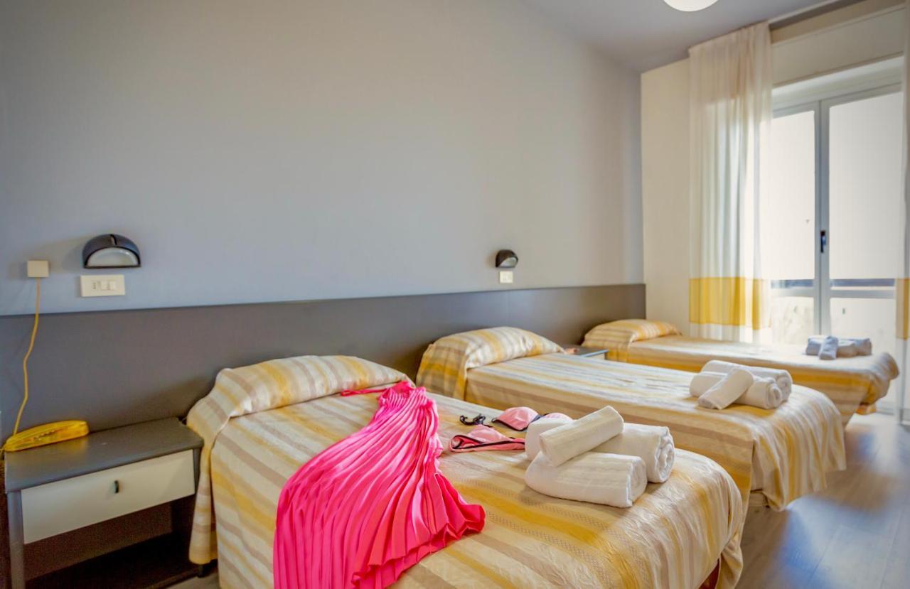 Hotel Airone Rimini Dış mekan fotoğraf