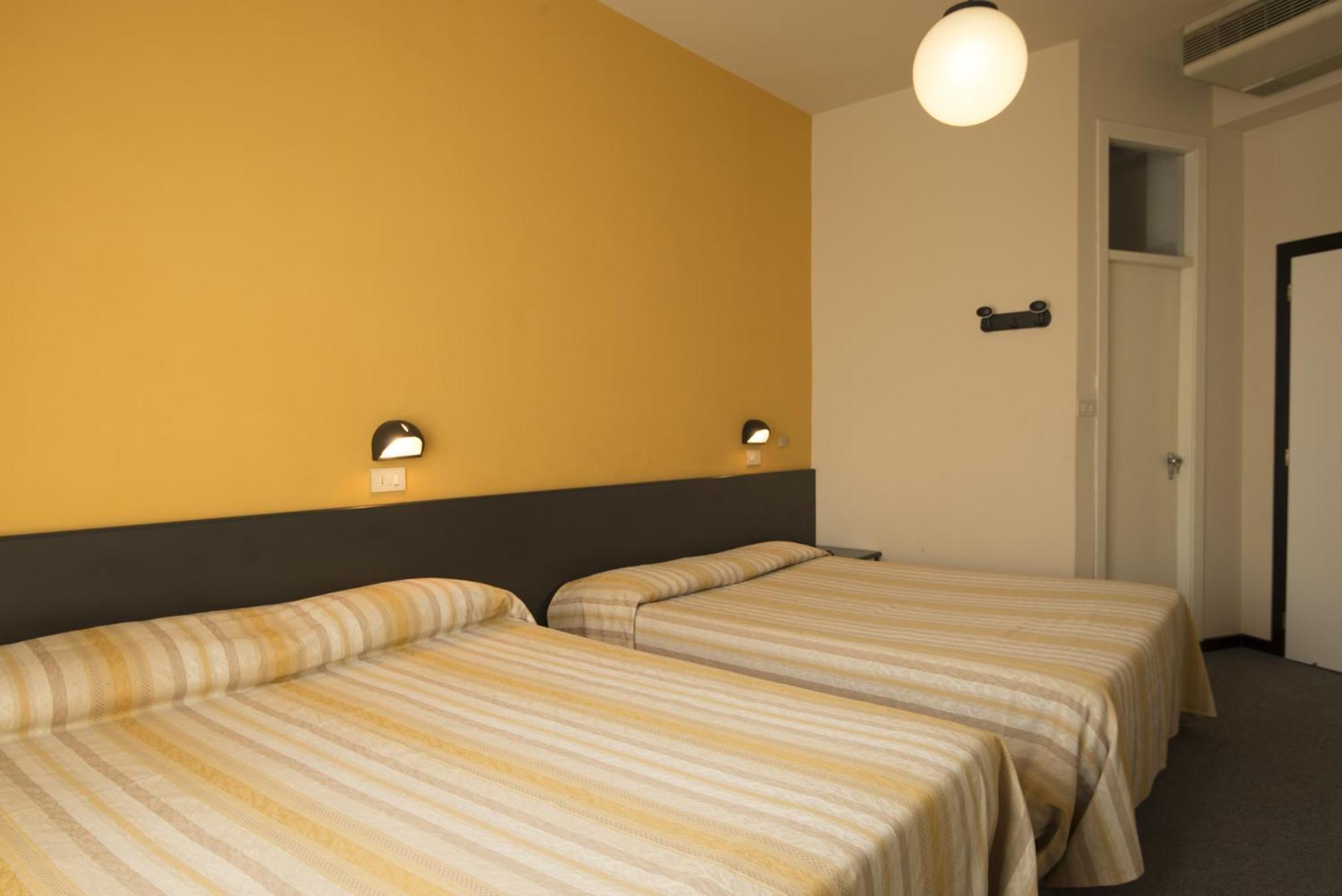 Hotel Airone Rimini Dış mekan fotoğraf